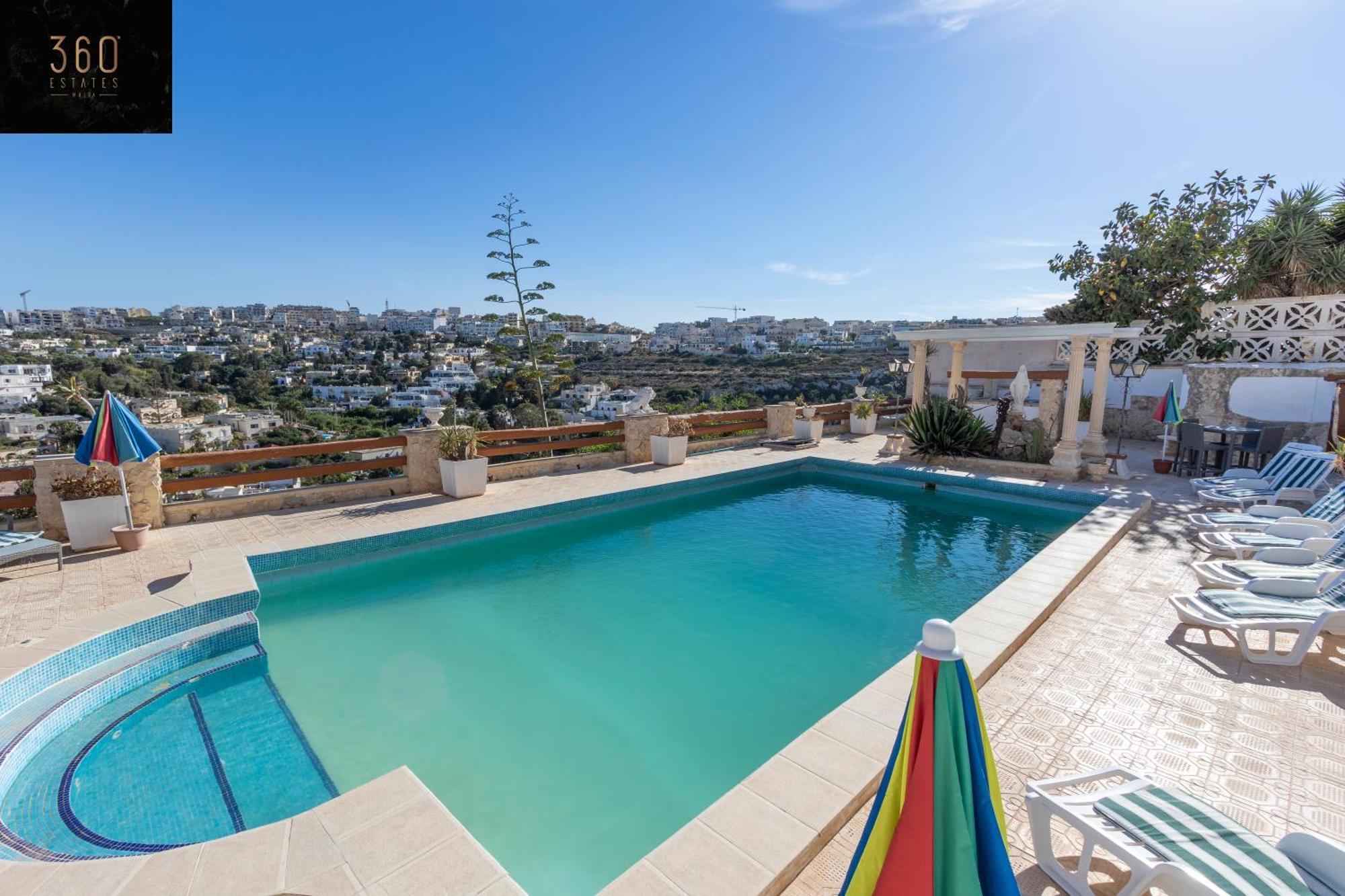 Massive Villa Pool Area With Views, Wifi With Bbq By 360 Estates Mellieħa Екстериор снимка